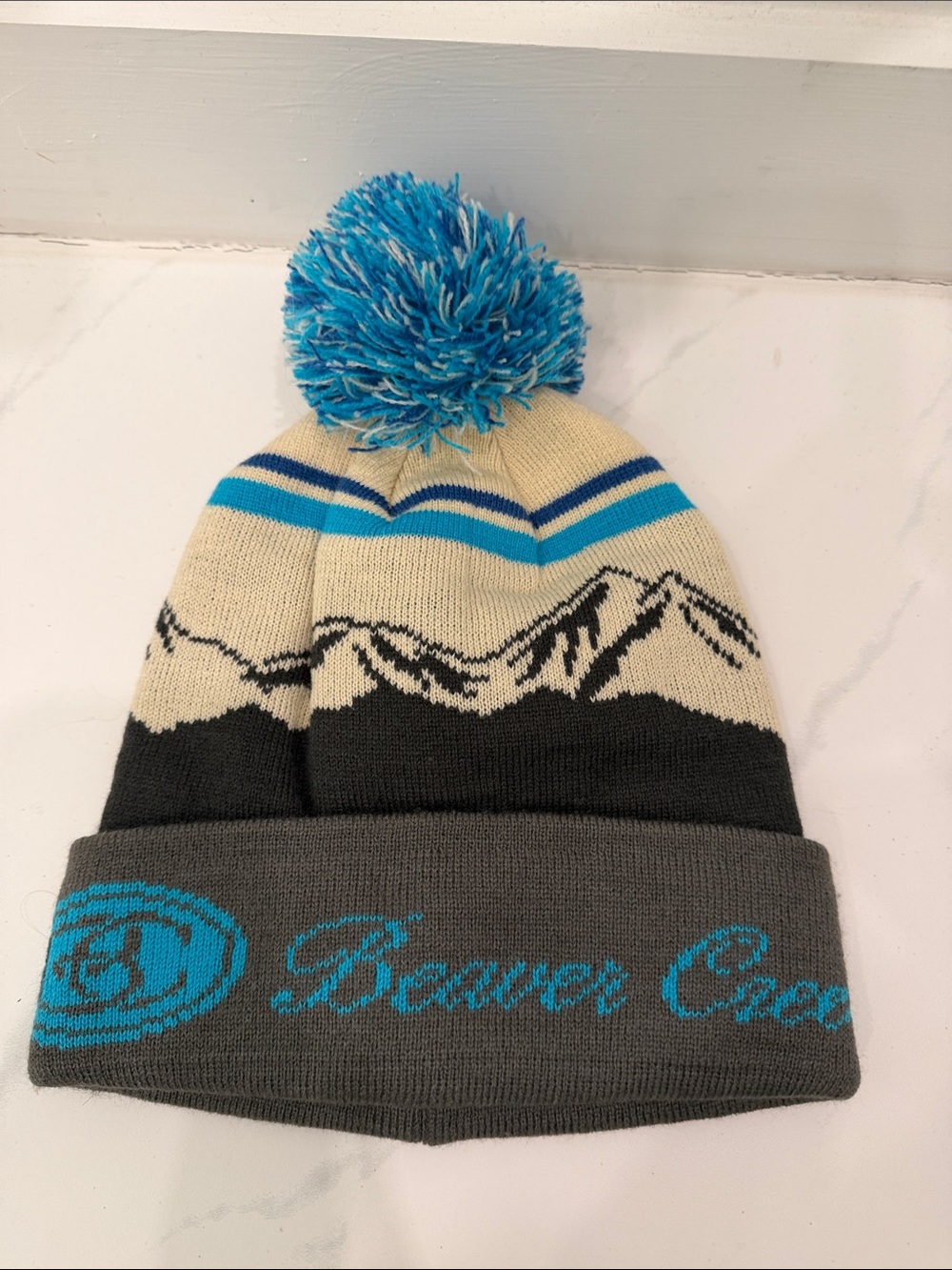 Beaver Creek Blue & Gray Mountain Pom Beanie
